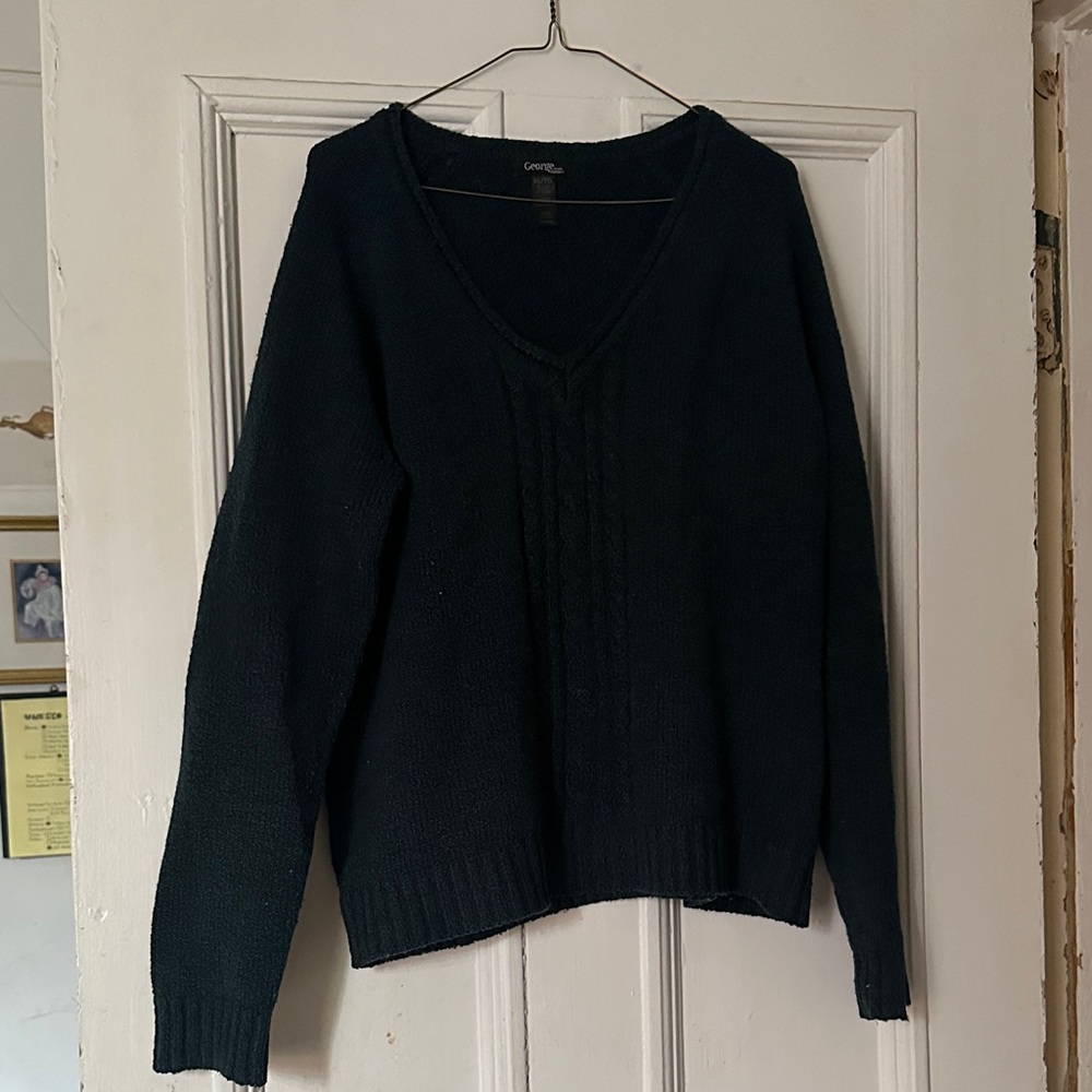 George Dark V-Neck Sweater